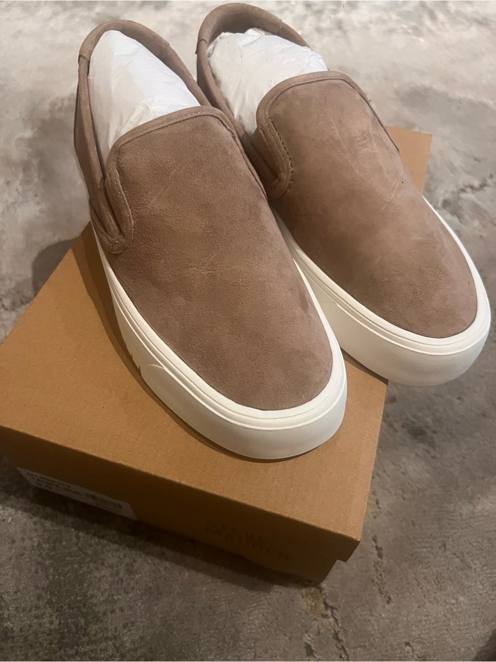 Steve Madden Murphy Taupe Suede Slip-On Sneakers